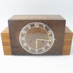 400 3216 TABLE CLOCK